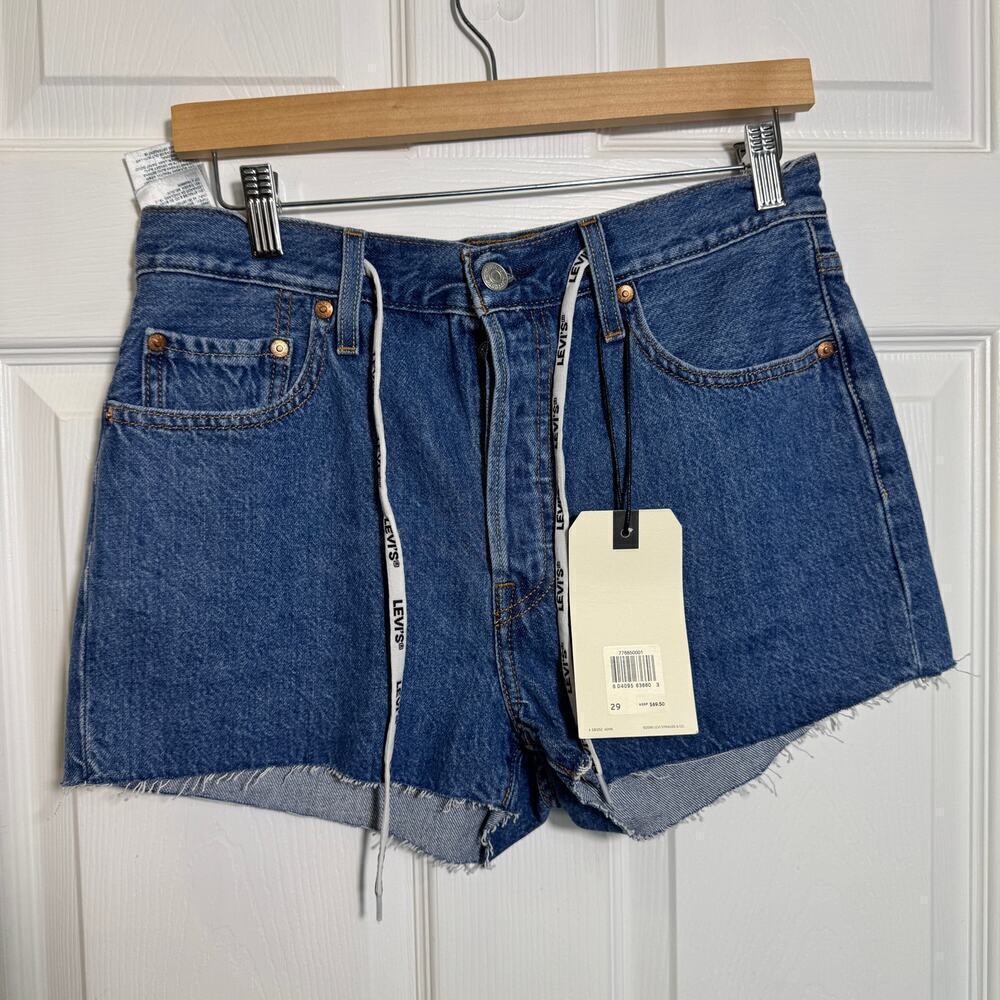 NWT Levi's 501 Shorts - Picture 1 of 8